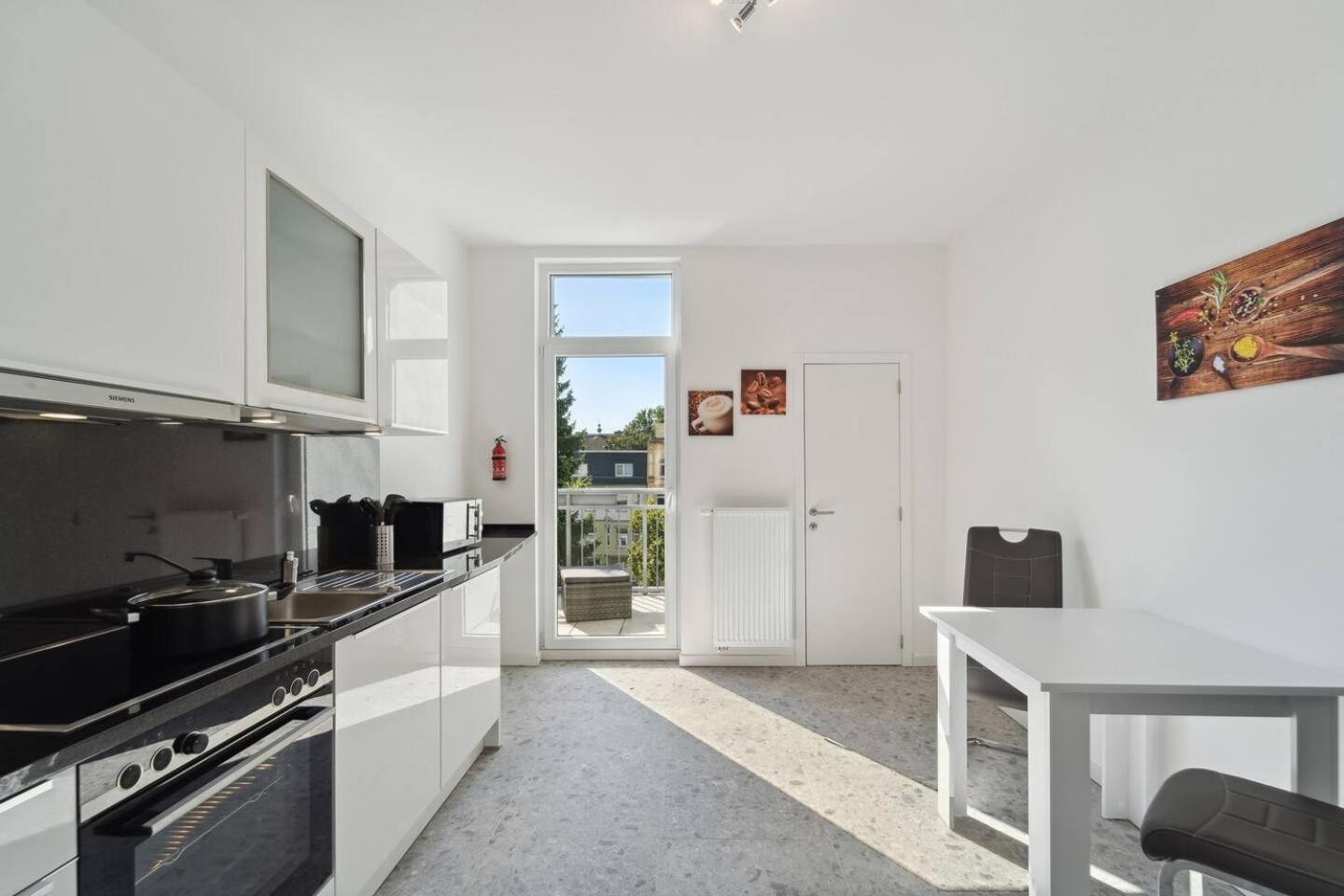 Infinity Stay Ferienapartments Rheinstrasse Βίλχελμσχαφεν Εξωτερικό φωτογραφία