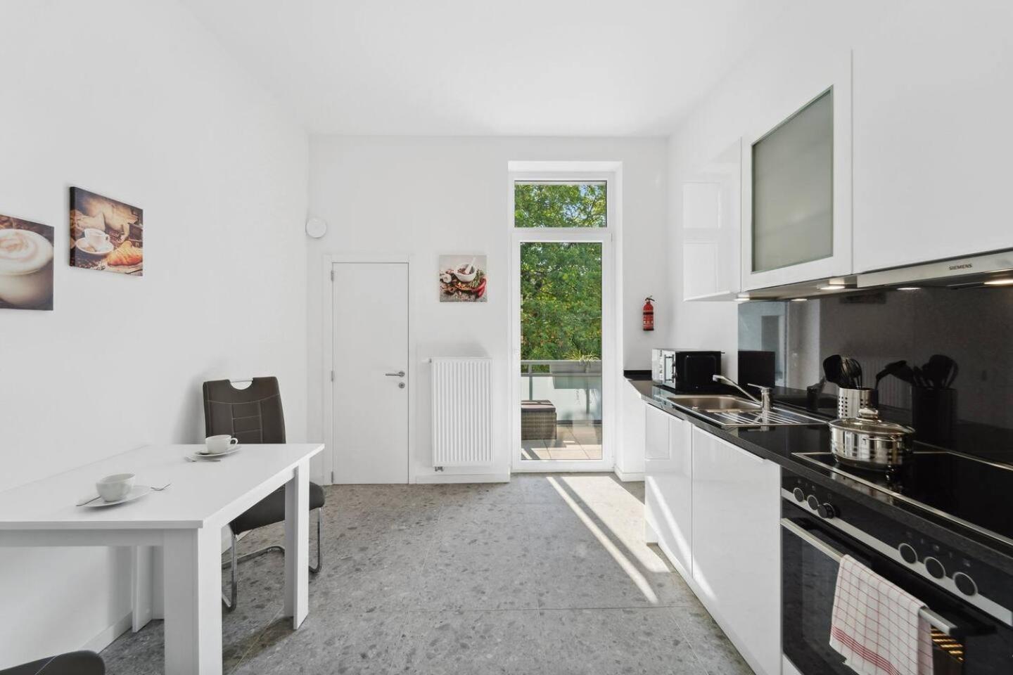 Infinity Stay Ferienapartments Rheinstrasse Βίλχελμσχαφεν Εξωτερικό φωτογραφία