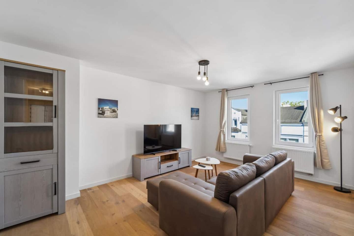 Infinity Stay Ferienapartments Rheinstrasse Βίλχελμσχαφεν Εξωτερικό φωτογραφία